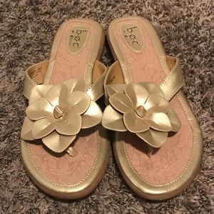 Born b.o.c Golden Flower Sandals